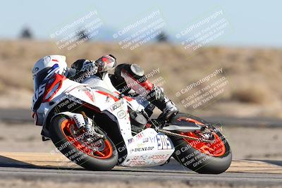 media/Dec-07-2025-CVMA (Sun) [[3e7d2de5dc]]/Race 11-Formula 2-CVMA Hooligans-American Thunder/